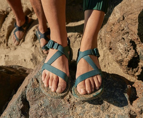 Dappled Ochre Chacos Women\'s Z/1 Classic Wide Width