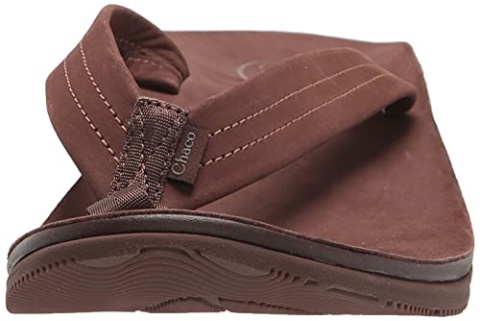 Men\'s Classic Leather Flip-Flop Dark Brown Chacos