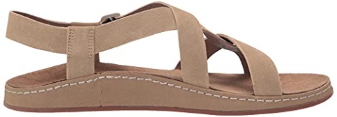 Women\'s Wayfarer Sandal Chacos Suede Buff