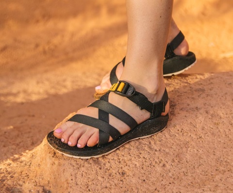 Women\'s Z/Cloud X2 Wide Width Chacos Solid Black